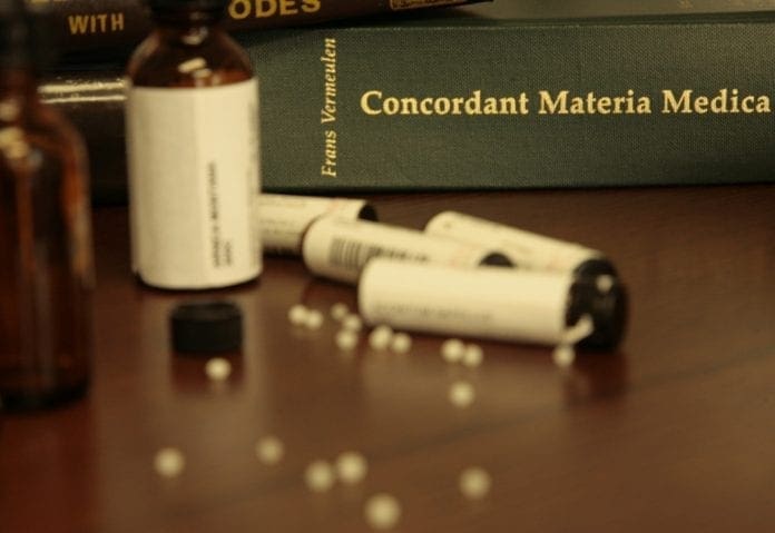 homeopathy-1604071_1920