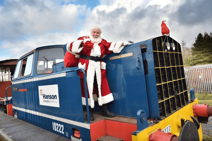 Santa-arriving