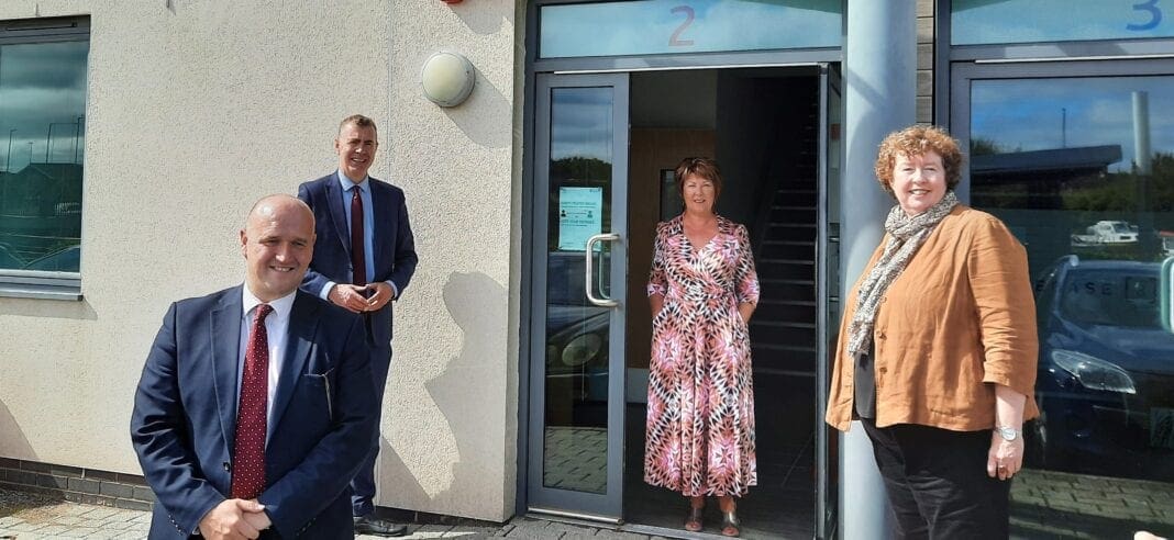 SENEDD PRAISE FOR LLANELLI YOUTH VOLUNTARY GROUP BY HELEN MARY JONES MS