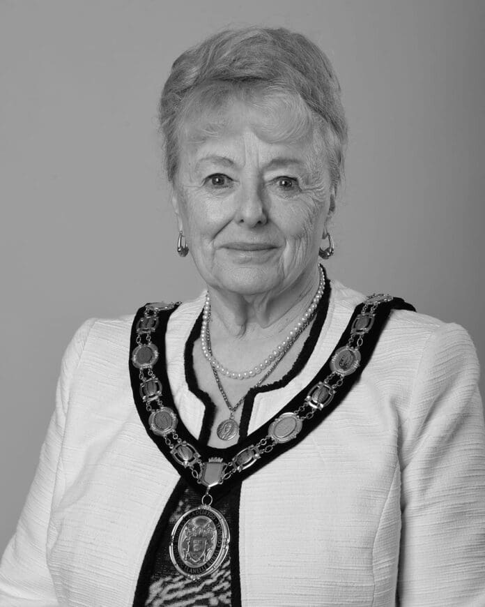 BW-Photo-for-Cllr-Devichand-2021.2022
