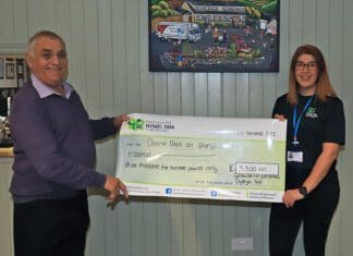 Vintage Preservation Society Raises £3,500 For Chemotherapy Unit
