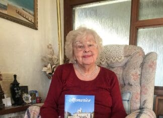 Poet raises funds for Llanelli Chemotherapy Day Unit