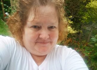 Local volunteer inspired to get moving and raise funds to help people living with Dementia