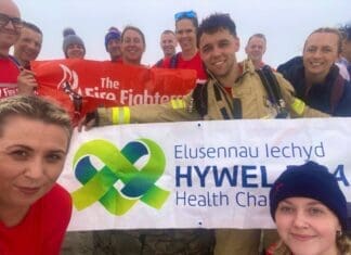 Mid and West Wales Fire and Rescue Service staff complete Welsh Three Peaks Challenge!