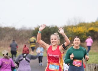 Rhedeg Hanner Marathon – mewn Cit Diffodd Tân Llawn