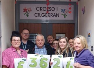 Christmas tractor run raises over £3,600 for children’s ward
