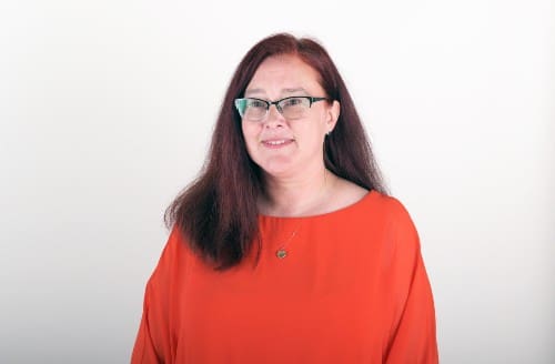 llannon-dot-jones-website.jpg
