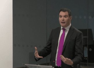 Senedd ‘fobbed off’ by ministers on homelessness crisis