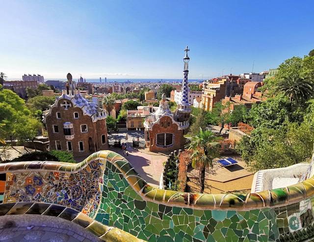 hostels-in-barcelona.jpg