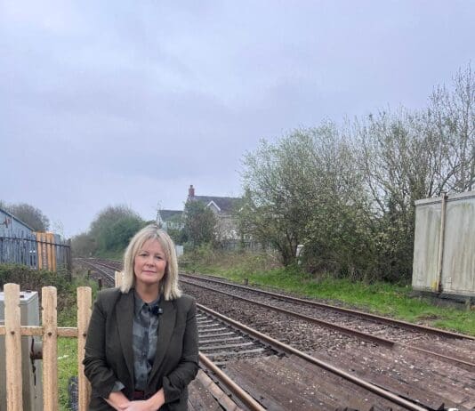 Plaid Cymru vows to press ahead with Sanclêr railway station plans