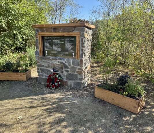 Highly successful event held as new memorial to 37 miners isunveiled on the Cynheidre Colliery site