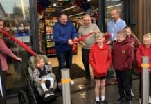 New Tesco Express store opens in Tumble – with a little help from a local rugby hero